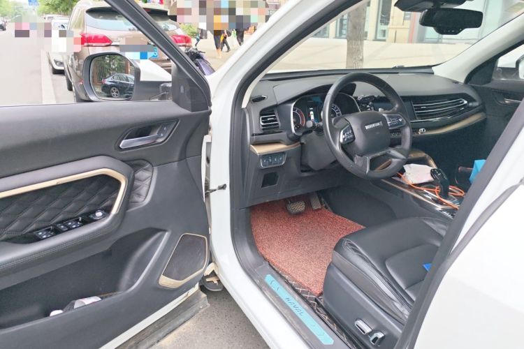 Used Haval H6 2021 2.0 GDIT Automatic Champion Edition Driver Seat