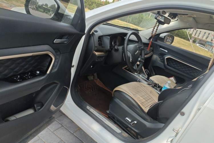 Used Haval H6 2021 1.5 GDIT Automatic Champion Edition Driver Seat