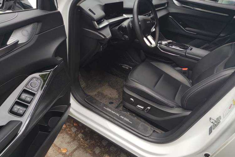 Used Haval H6 2021 3rd Generation 1.5T Automatic Two-Wheel-Drive Supreme Driver Seat