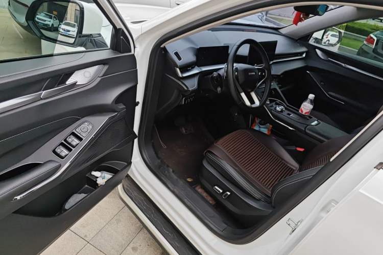 Used Haval H6 2021 3rd Generation 2.0T Automatic Two-Wheel Drive Max Driver Seat