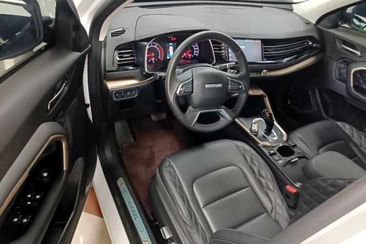 Used Haval H6 2021 1.5 GDIT Automatic Champion Edition Driver Seat