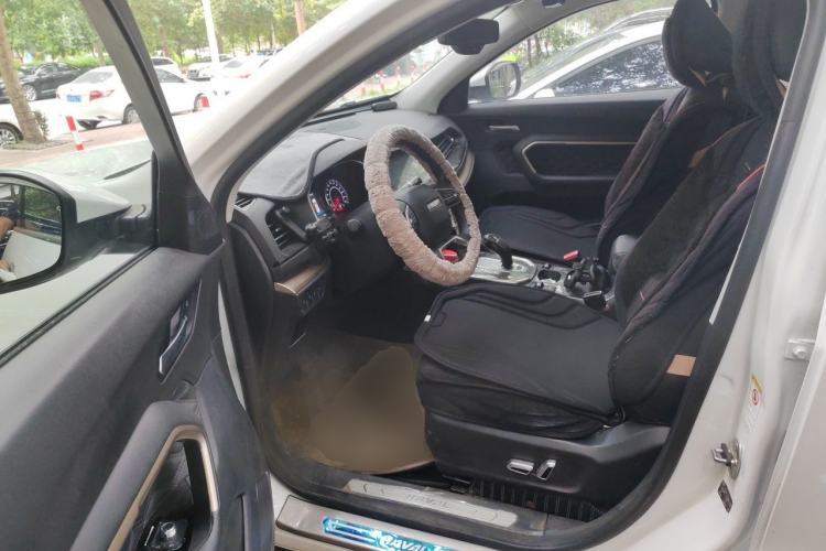 Used Haval H6 2021 1.5 GDIT Automatic Champion Edition Driver Seat