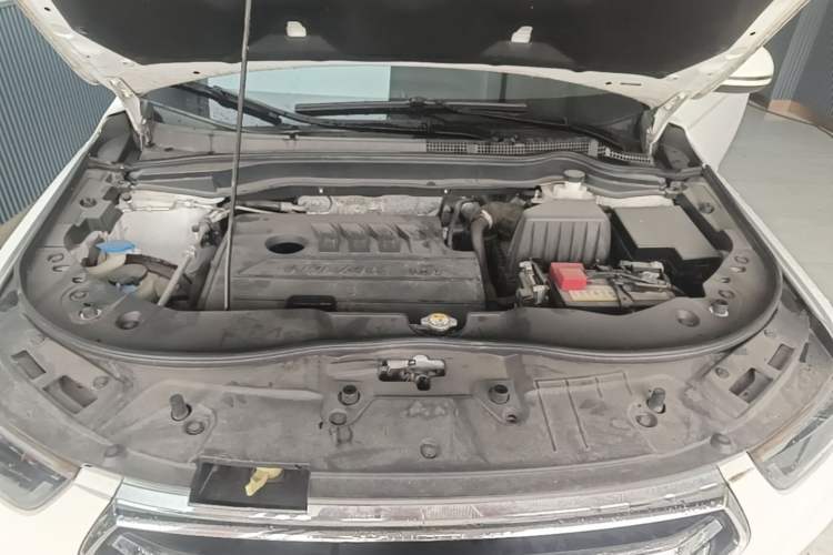 Used Haval H6 2021 Sport Edition 1.5T Automatic Elite Smart Connectivity Model with Hexagonal Grille Engine Bay