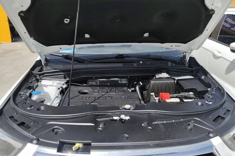 Used Haval H6 2021 Sport Edition 1.5T Automatic Elite Smart Connectivity Model with Hexagonal Grille Engine Bay