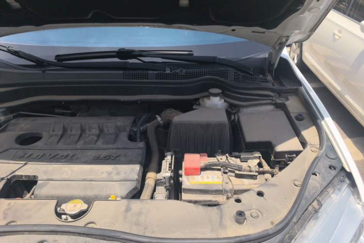 Used Haval H6 2021 Sport Edition 1.5T Automatic Elite Smart Connectivity Model U-Shape Grille Engine Bay Left