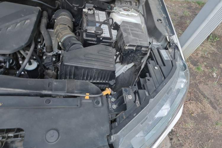 Used Haval H6 2021 3rd Generation 2.0T Automatic Two-Wheel Drive Max Engine Bay Left