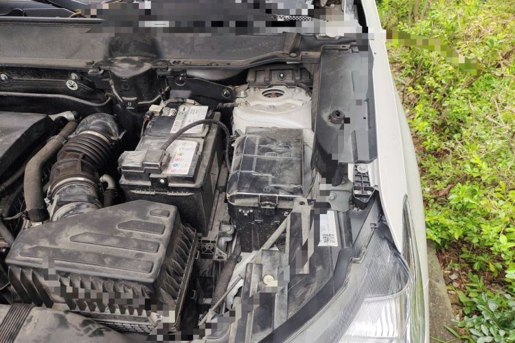 Used Haval H6 2021 3rd Generation 2.0T Automatic Two-Wheel Drive Max Engine Bay Left