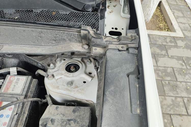 Used Haval H6 2021 3rd Generation 1.5T Automatic Two-Wheel Drive Max Engine Bay Left