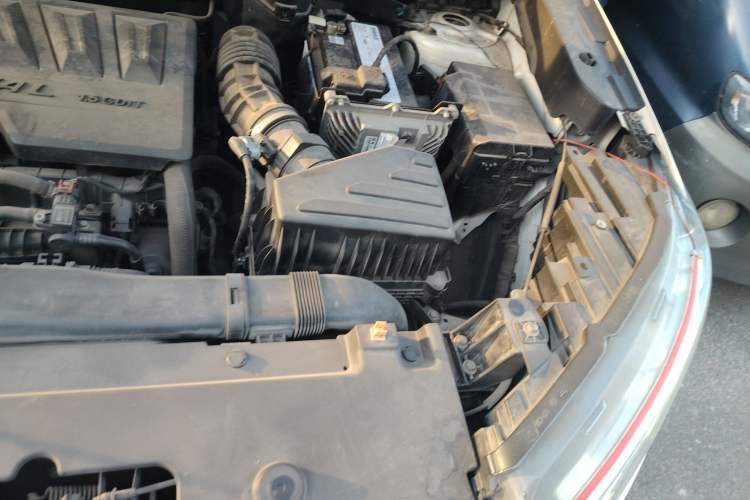 Used Haval H6 2021 3rd Generation 1.5T Automatic Two-Wheel-Drive Supreme Engine Bay Left