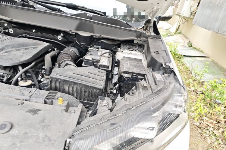 Used Haval H6 2021 3rd Generation 2.0T Automatic Two-Wheel Drive Max Engine Bay Left