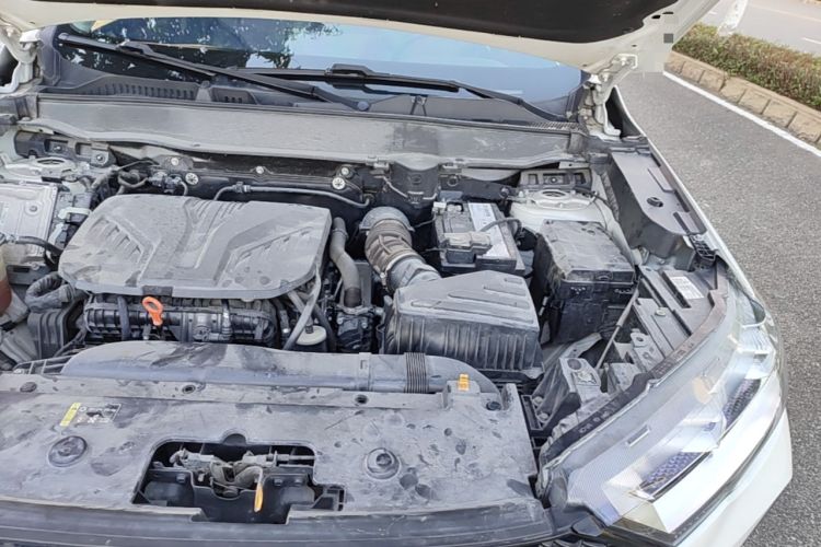 Used Haval H6 2021 3rd Generation 2.0T Automatic Two-Wheel Drive Max Engine Bay Left