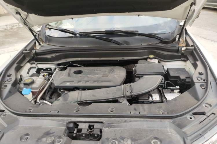 Used Haval H6 2021 2.0 GDIT Automatic Champion Edition Engine Bay