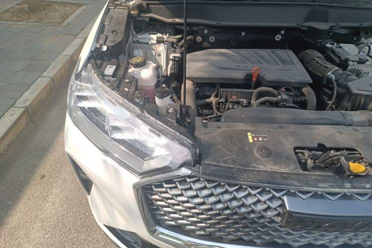 Used Haval H6 2021 3rd Generation 1.5T Automatic Two-Wheel Drive Pro Engine Bay Right