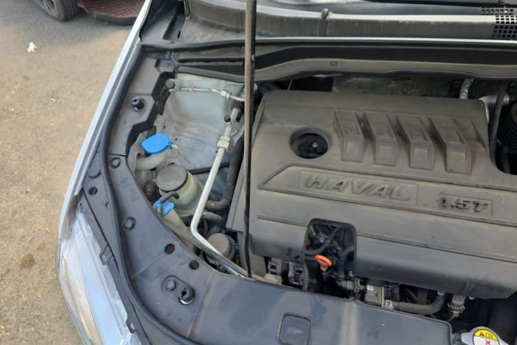 Used Haval H6 2021 Sport Edition 1.5T Automatic Elite Smart Connectivity Model U-Shape Grille Engine Bay Right