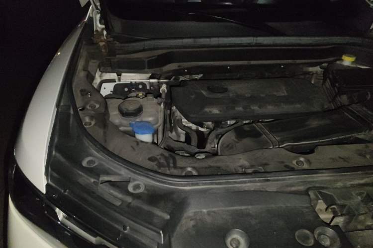 Used Haval H6 2021 2.0 GDIT Automatic GT Luxury Edition Engine Bay Right