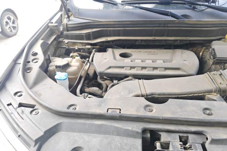 Used Haval H6 2021 2.0 GDIT Automatic Champion Edition Engine Bay Right