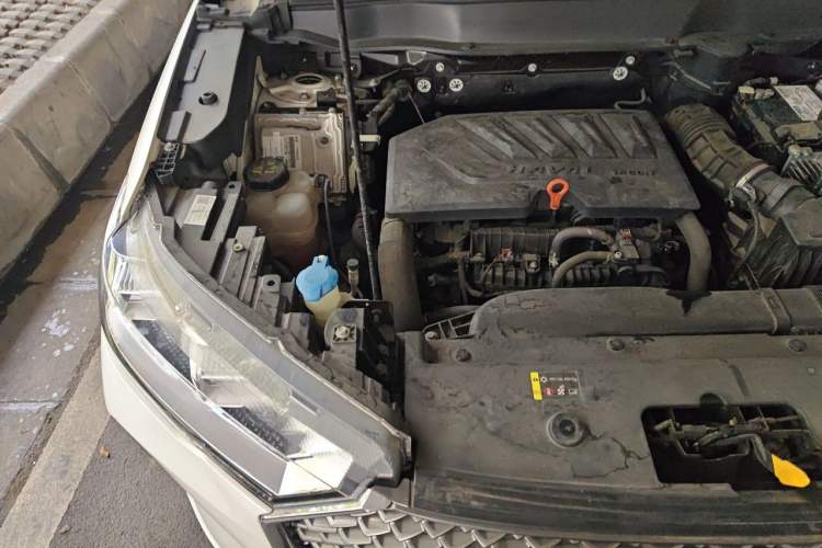 Used Haval H6 2021 3rd Generation 1.5T Automatic Two-Wheel Drive Max Engine Bay Right