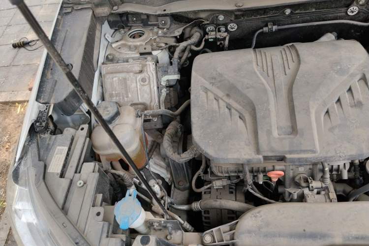 Used Haval H6 2021 3rd Generation 2.0T Automatic All-Wheel Drive Max Engine Bay Right