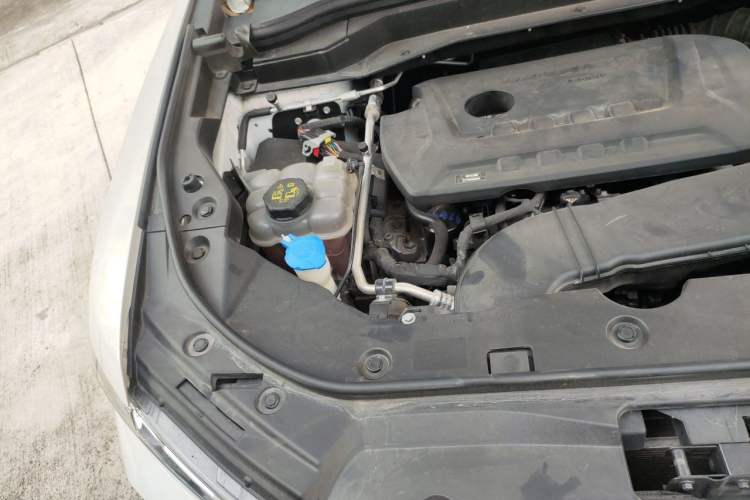 Used Haval H6 2021 2.0 GDIT Automatic Champion Edition Engine Bay Right
