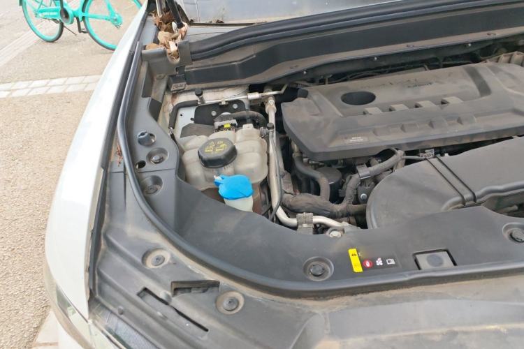 Used Haval H6 2021 2.0 GDIT Automatic Champion Edition Engine Bay Right