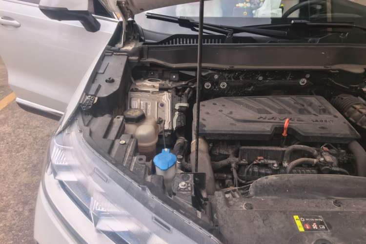 Used Haval H6 2021 3rd Generation 1.5T Automatic Two-Wheel-Drive Supreme Engine Bay Right