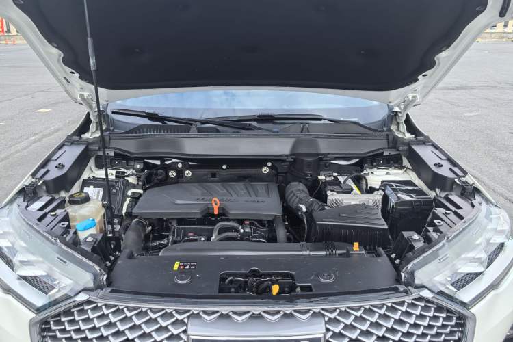 Used Haval H6 2021 3rd Generation 1.5T Automatic Two-Wheel-Drive Supreme Engine Bay