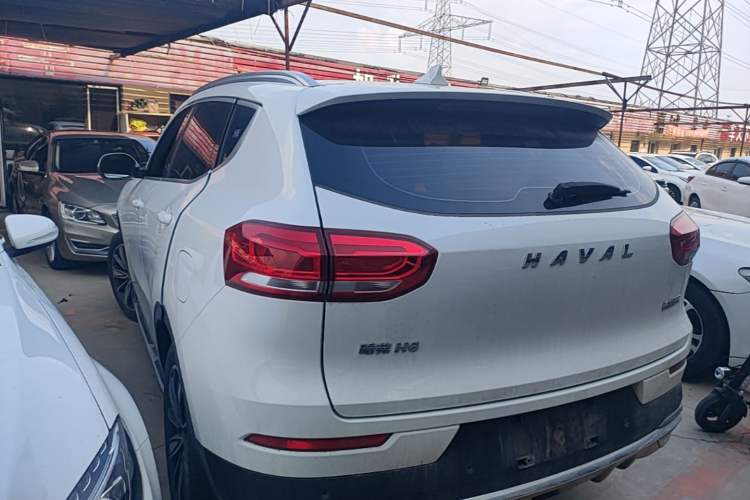 Used Haval H6 2021 1.5 GDIT Automatic Champion Edition Exterior 2