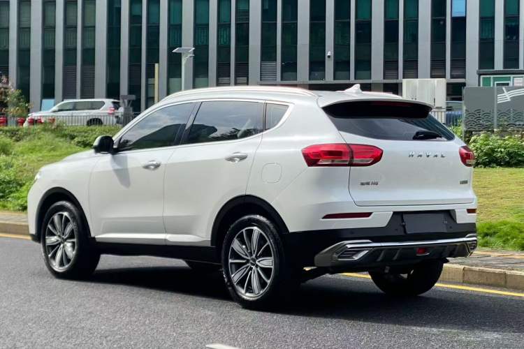 Used Haval H6 2021 1.5 GDIT Automatic Champion Edition Exterior 4