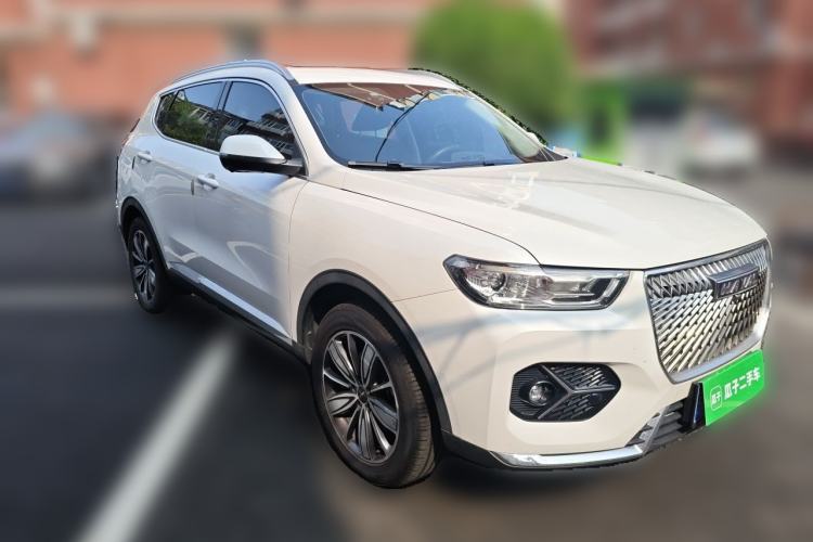 Used Haval H6 2021 2.0 GDIT Automatic GT Luxury Edition Front Right 45 Deg
