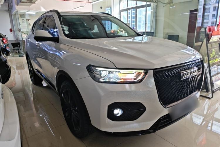 Used Haval H6 2021 2.0 GDIT Automatic GT Luxury Edition Front Right 45 Deg