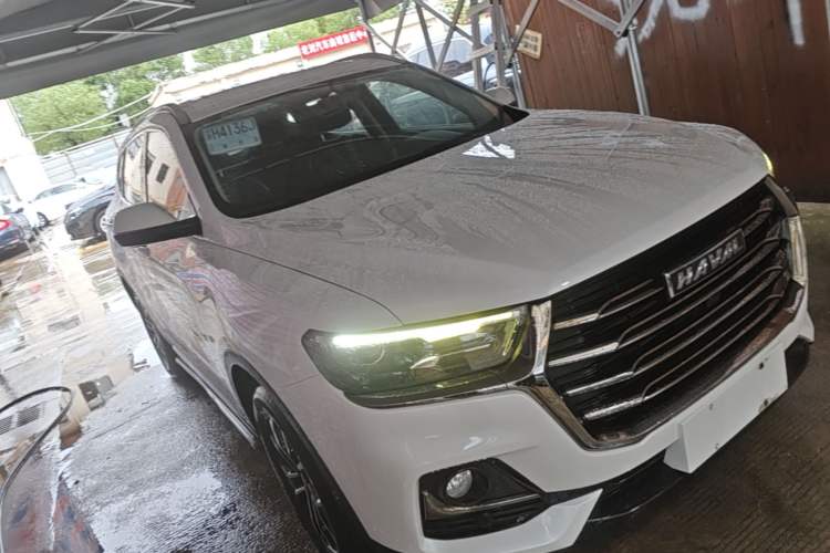 Used Haval H6 2021 National Trend Edition 1.5T Automatic Urban Version Front Right 45 Deg