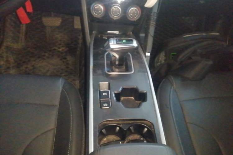 Used Haval H6 2021 Sport Edition 1.5T Automatic Elite Smart Connectivity Model U-Shape Grille Gear Lever