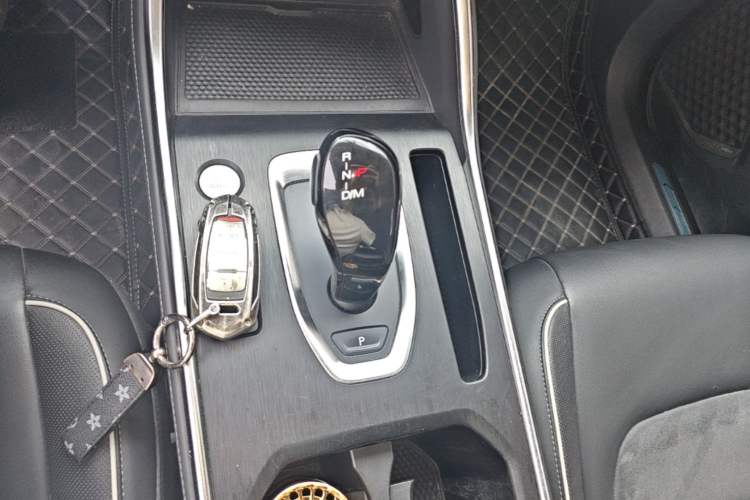 Used Haval H6 2021 National Trend Edition 1.5T Automatic Urban Version Gear Lever