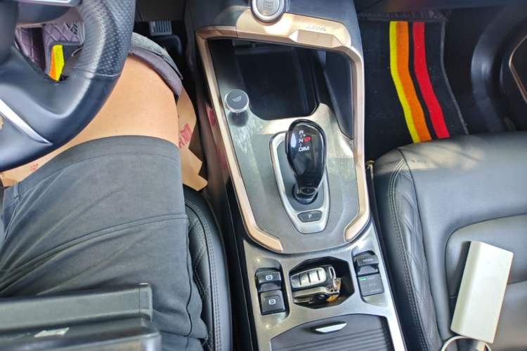 Used Haval H6 2021 1.5T Automatic Champion Edition Gear Lever