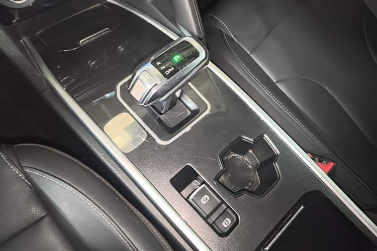 Used Haval H6 2021 Sport Edition 1.5T Automatic Elite Smart Connectivity Model U-Shape Grille Gear Lever