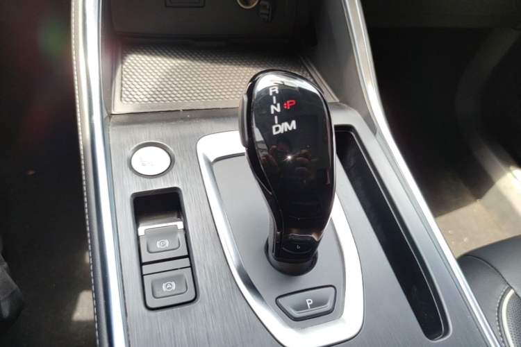Used Haval H6 2021 National Trend Edition 1.5T Automatic Urban Version Gear Lever
