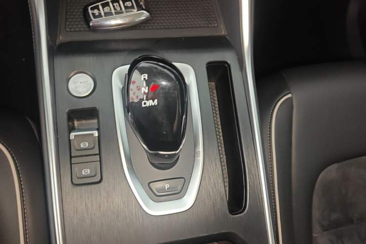 Used Haval H6 2021 National Trend Edition 1.5T Automatic Urban Version Gear Lever