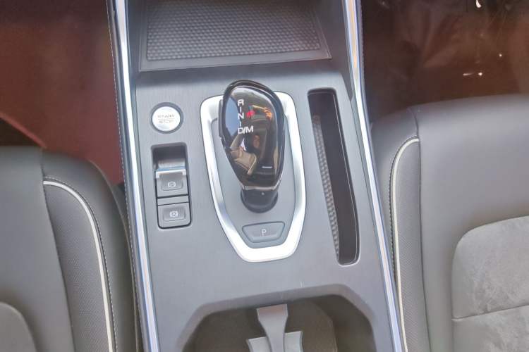 Used Haval H6 2021 National Trend Edition 1.5T Automatic Urban Version Gear Lever