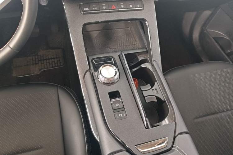Used Haval H6 2021 3rd Generation 2.0T Automatic Two-Wheel Drive Max Gear Lever