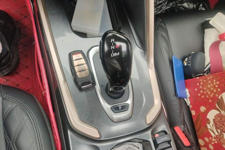 Used Haval H6 2021 1.5 GDIT Automatic Luxury Edition Gear Lever