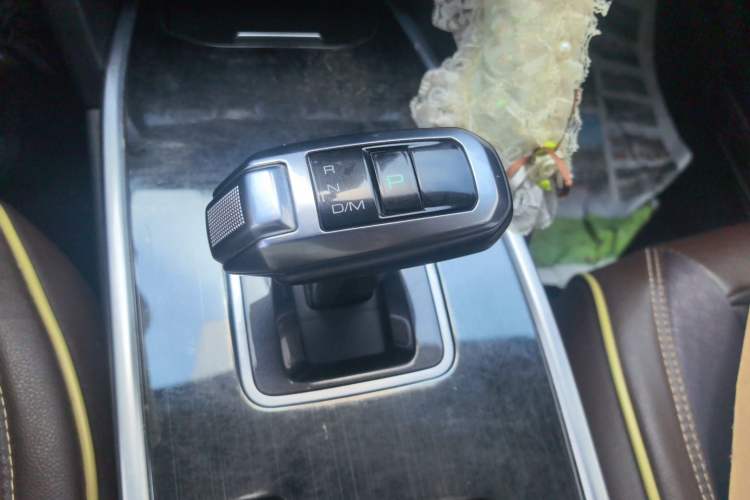 Used Haval H6 2021 Sport Edition 1.5T Automatic Elite Smart Connectivity Model U-Shape Grille Gear Lever