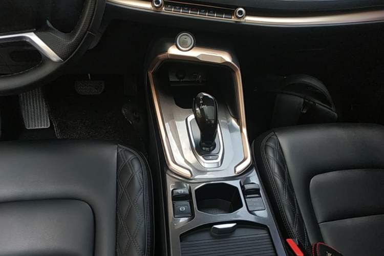 Used Haval H6 2021 1.5T Automatic Champion Edition Gear Lever