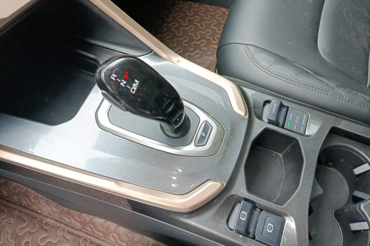 Used Haval H6 2021 1.5T Automatic Champion Edition Gear Lever