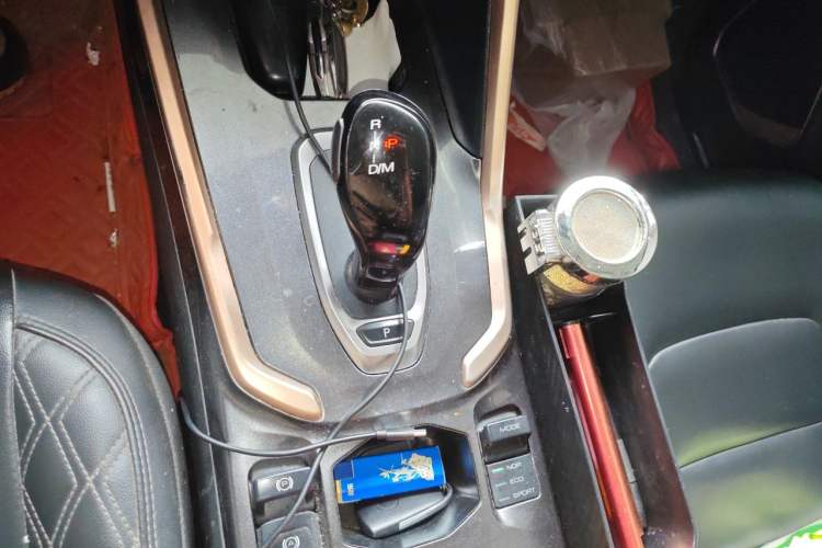 Used Haval H6 2021 2.0 GDIT Automatic Champion Edition Gear Lever