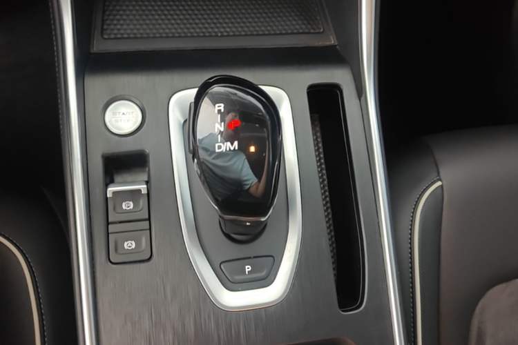 Used Haval H6 2021 National Trend Edition 1.5T Automatic Urban Version Gear Lever