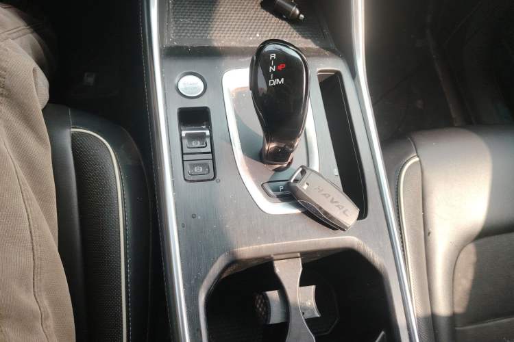 Used Haval H6 2021 National Trend Edition 1.5T Automatic Urban Version Gear Lever