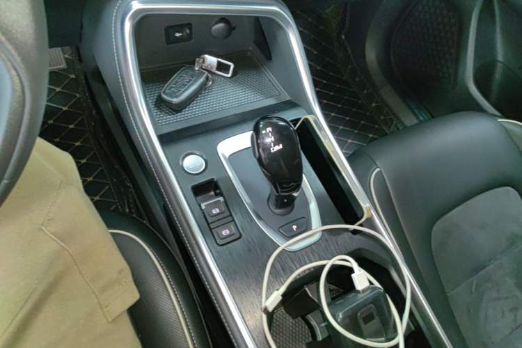 Used Haval H6 2021 National Trend Edition 1.5T Automatic Urban Version Gear Lever