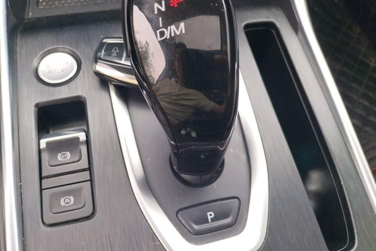 Used Haval H6 2021 National Trend Edition 1.5T Automatic Urban Version Gear Lever