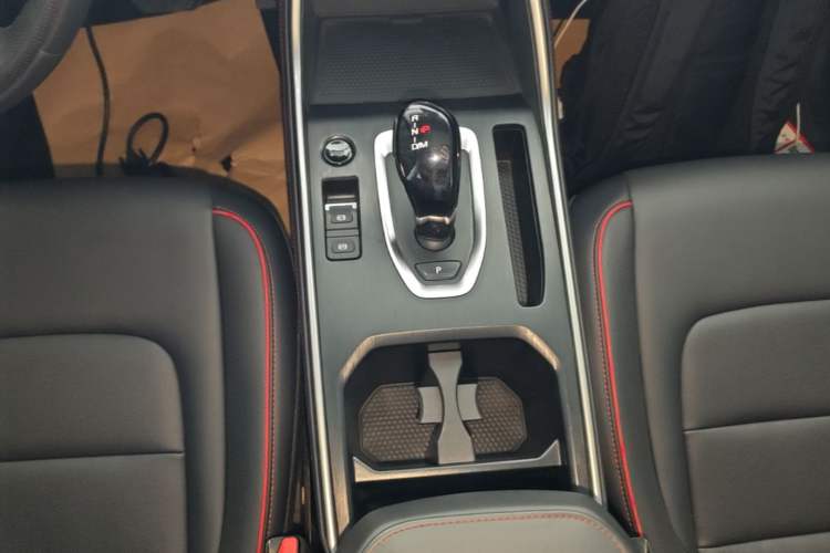 Used Haval H6 2021 National Trend Edition 1.5T Automatic Champion Version Gear Lever