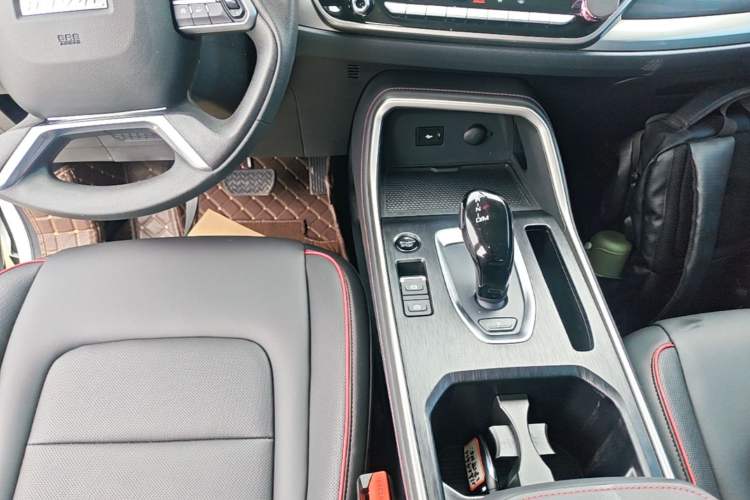 Used Haval H6 2021 National Trend Edition 1.5T Automatic Urban Version Gear Lever